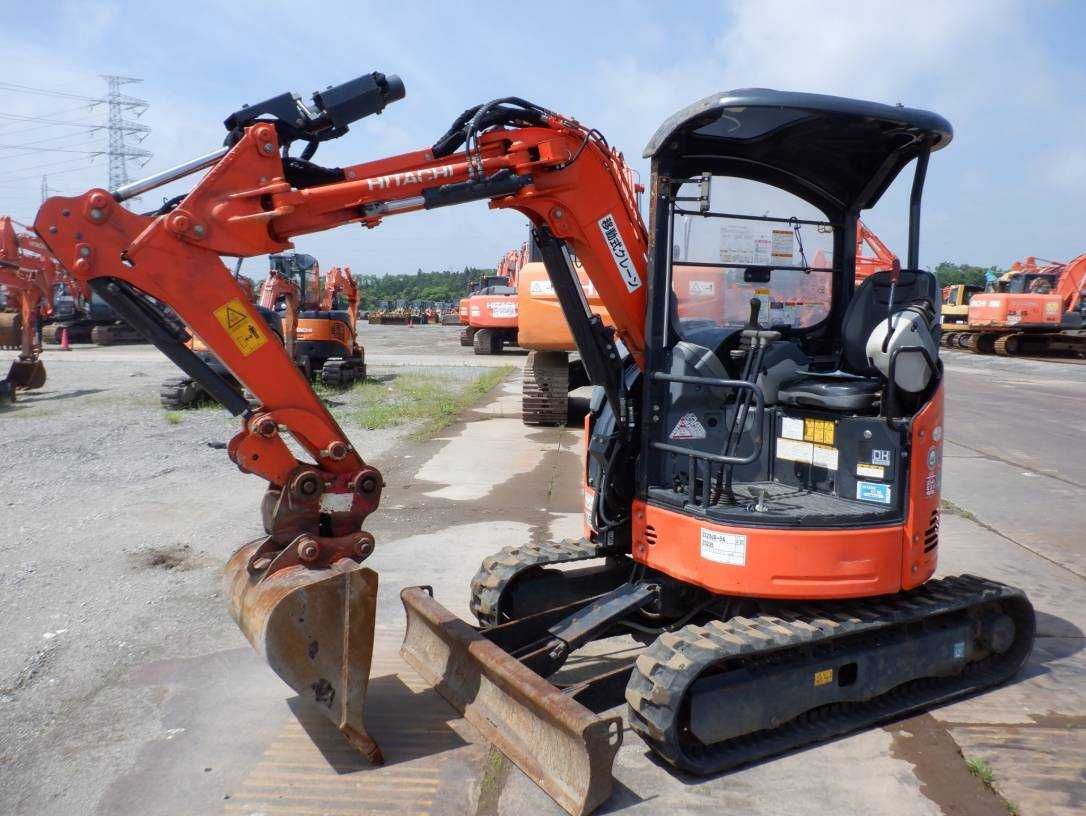 Гусеничний екскаватор HITACHI ZX20UR-5A