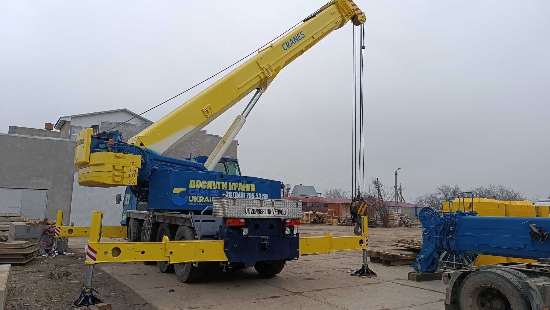 Автокран LIEBHERR LTM1070 фото 2