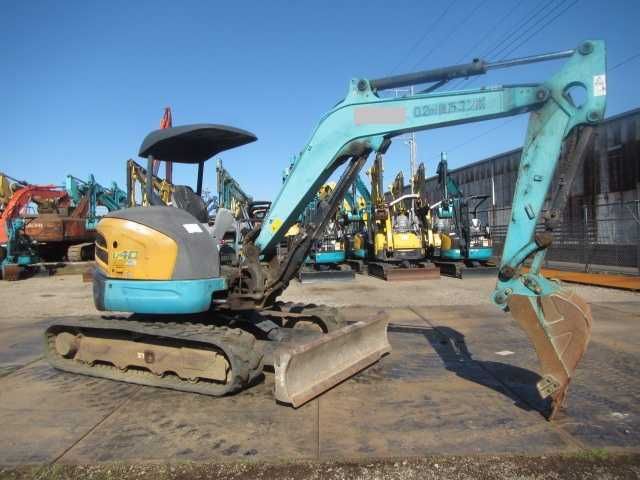 Гусеничний екскаватор Kubota U40-6