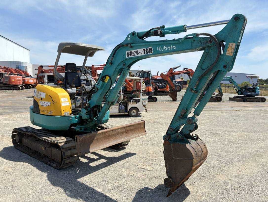 Гусеничний екскаватор Kubota U-35-3S