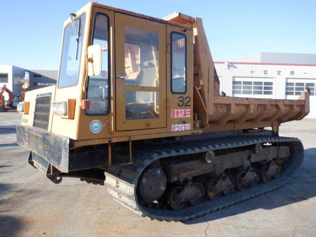 Самосвал гусеничний MOROOKA MST-2200V.